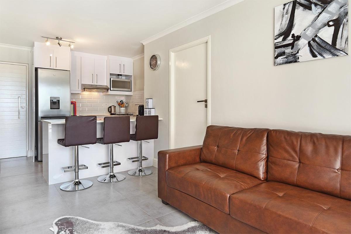 The Paragon 317 By Hostagents Kaapstad Buitenkant foto