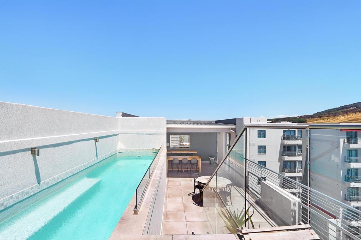 The Paragon 317 By Hostagents Kaapstad Buitenkant foto